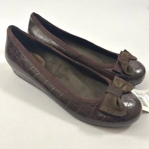 NEW Vionic Lydia Flats Womens 7 Brown Croc Embossed Suede Bow Orthopedic Shoes